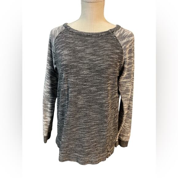 Champion Creneck Raglan Sweatshirt Gray Size Medium - Picture 3 of 10